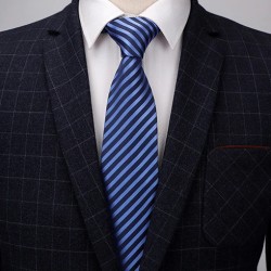 Vyriškas rinkinys V02