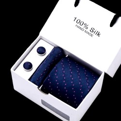 Vyriškas rinkinys W04 Vyriškas rinkinys W04