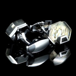 Sąsagos "Aštuoni kampai"